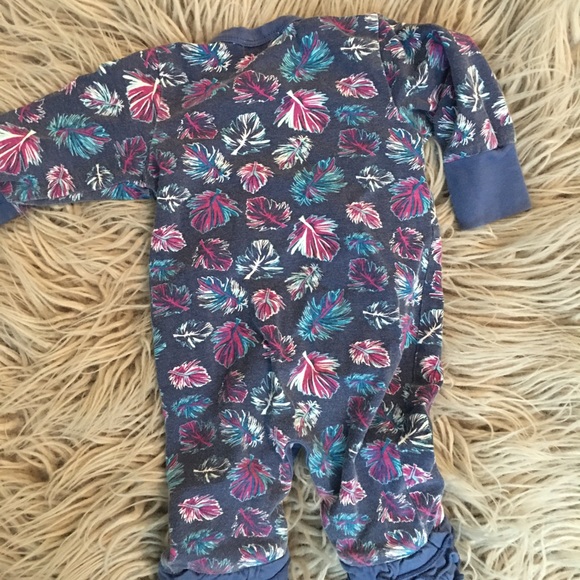 Nk too ruffle romper - Picture 4 of 4